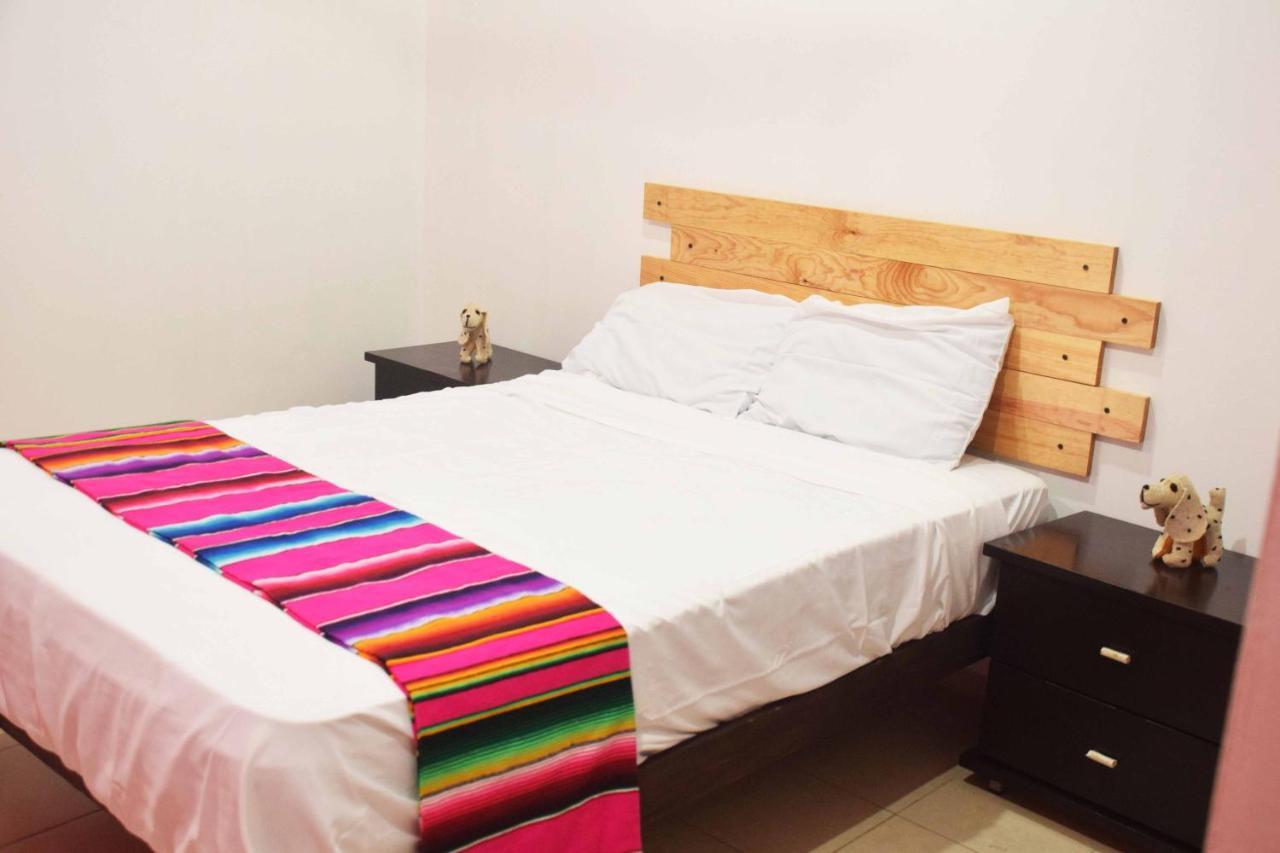 Hostal Casa Bohemia Mérida Zewnętrze zdjęcie